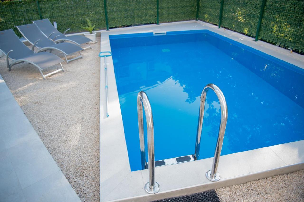 Soko Apartments Huoneistohotelli Soko Herceg Novi Exterior foto